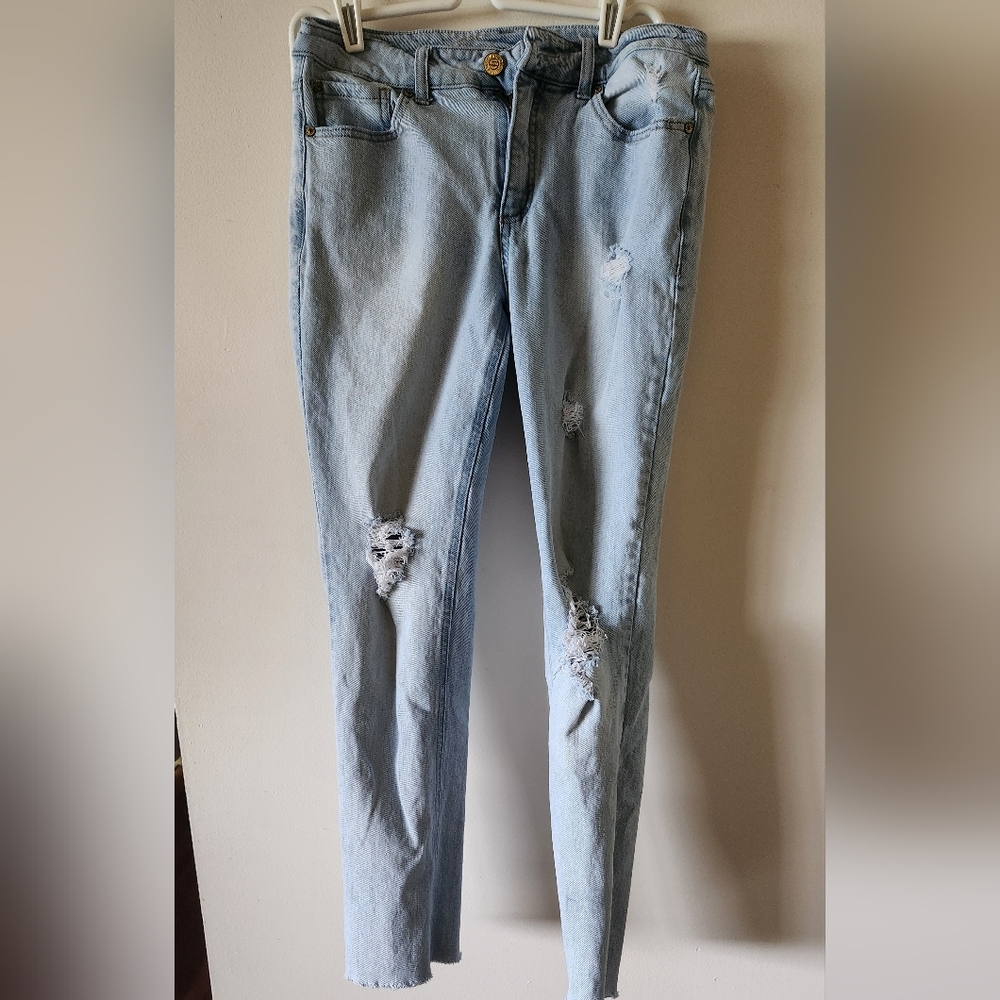 Seven7 Weekend Slim Fit Raw Hem Size 6 Jeans